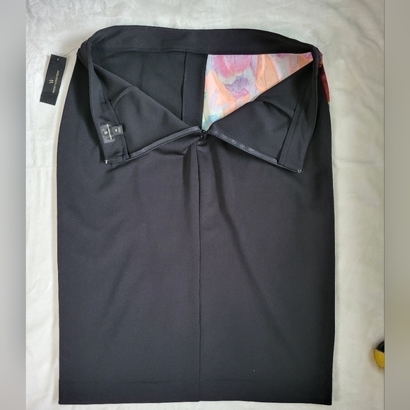 Worthington Vibrant Colorful Skirt. Size 16. Zipper front and back. - Picture 4 of 7